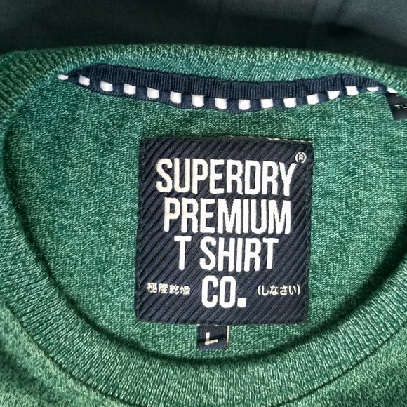 SUPERDRY PREMIUM TShirt Green L - Picture 2 of 4